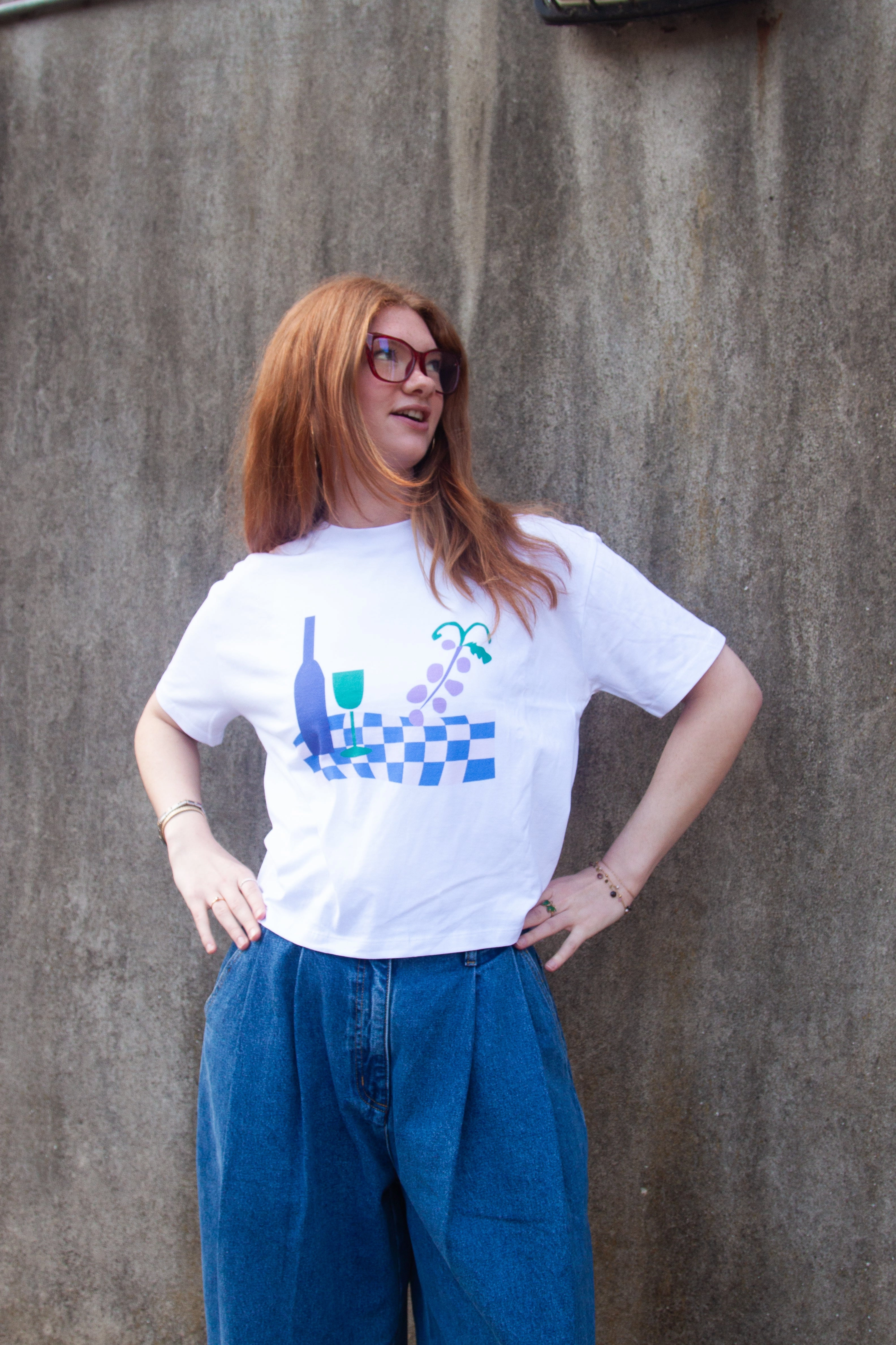 Miss Pompom Wine T-shirt