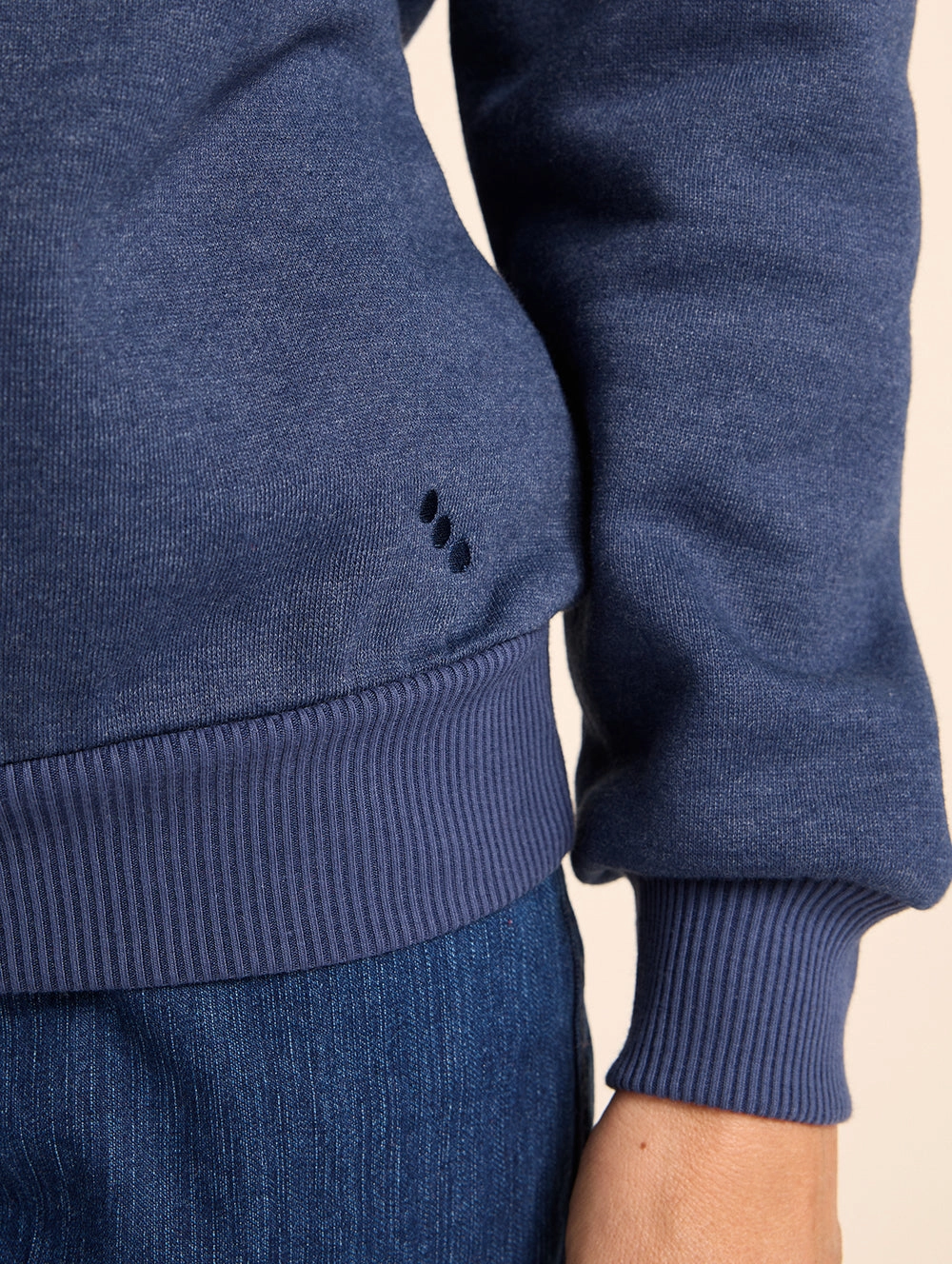 Tavianna Fleece Crew
